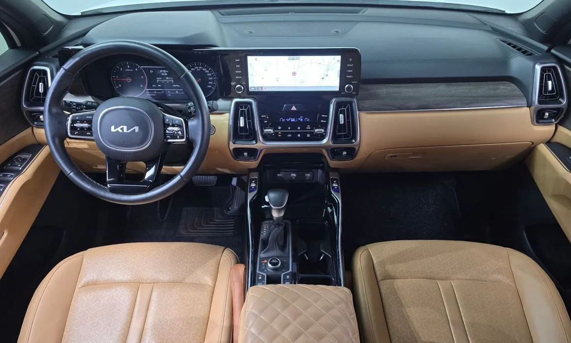 Kia Sorento — фото 4