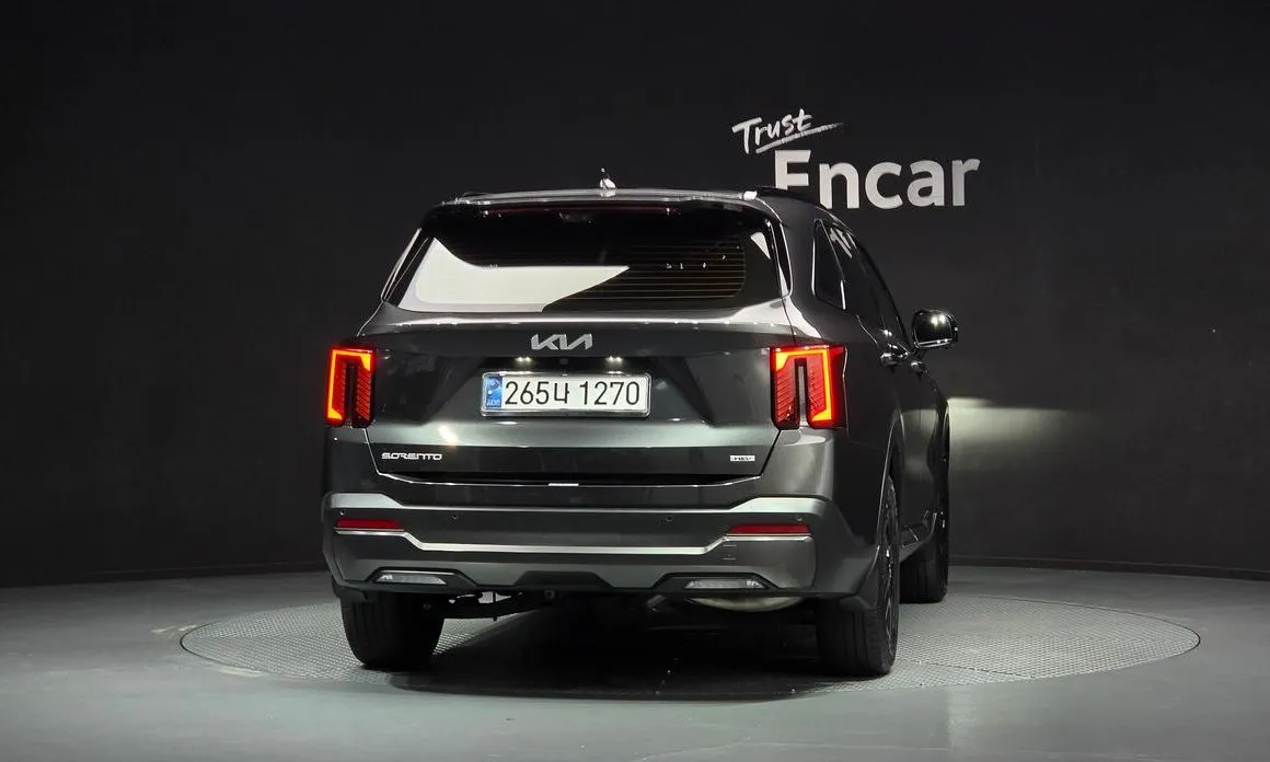 Kia Sorento — фото 4