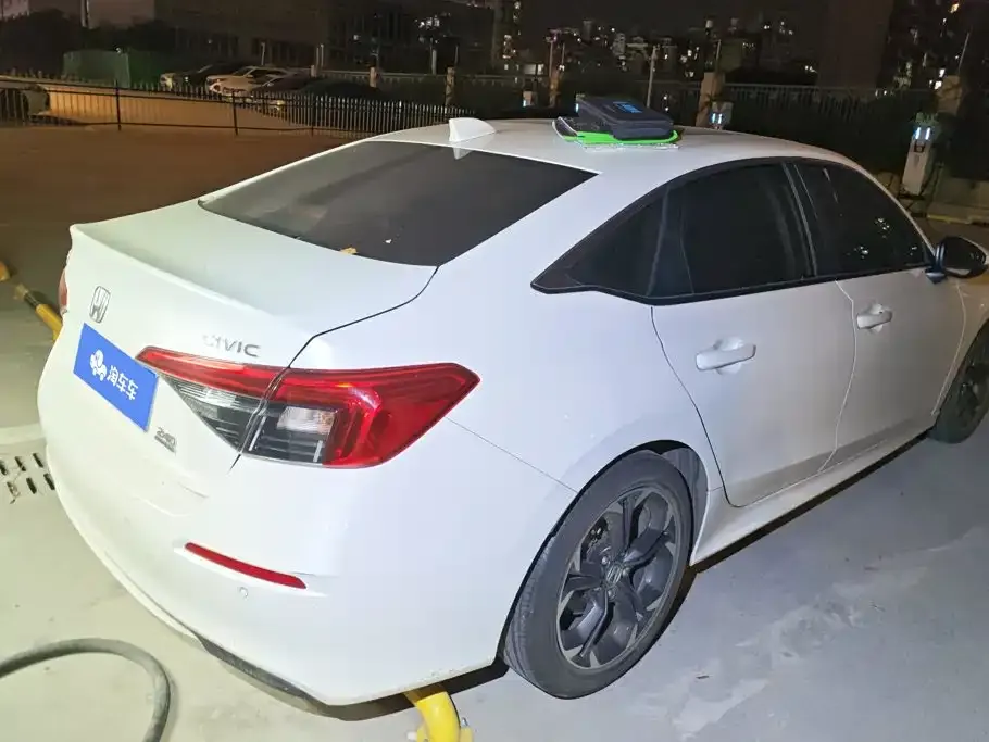 Honda Civic — фото 2