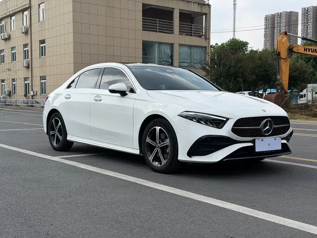 Mercedes-Benz A-Class — фото 2