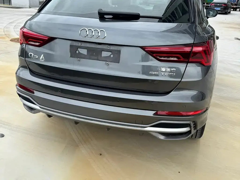 Audi Q3 — фото 5