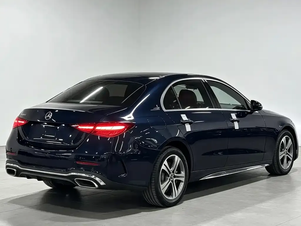 Mercedes-Benz C-Class — фото 2