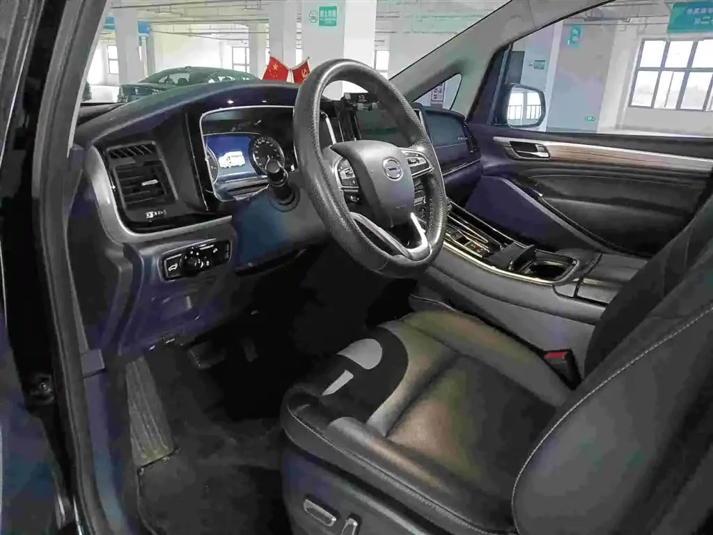 GAC Motor Trumpchi M8 — фото 9