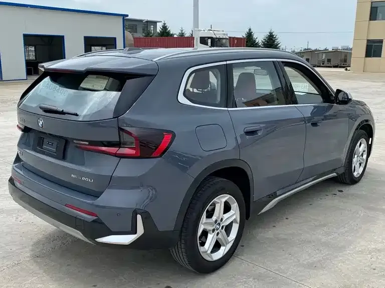 BMW X1 — фото 4