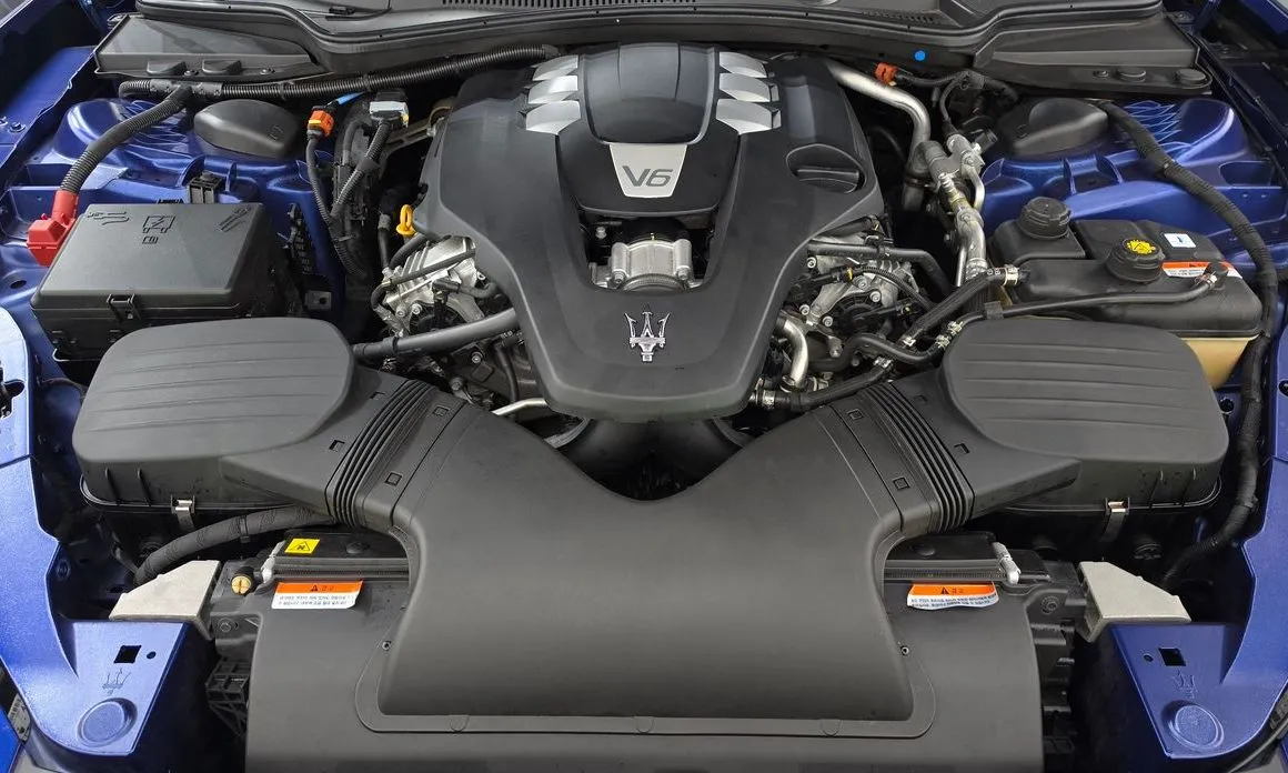 Maserati Ghibli — фото 9