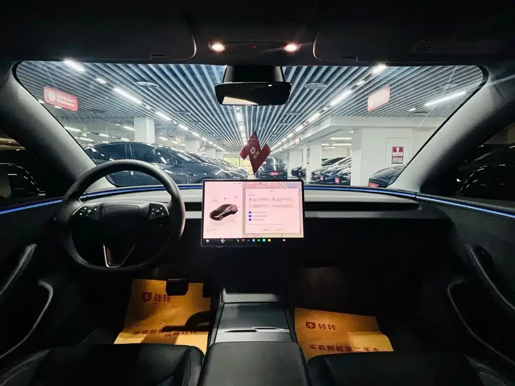 Tesla Model 3 — фото 6