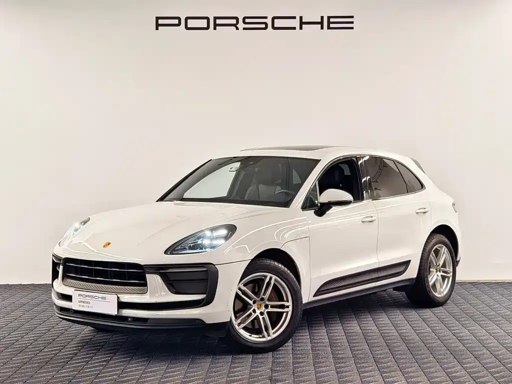 Porsche Macan — фото 1