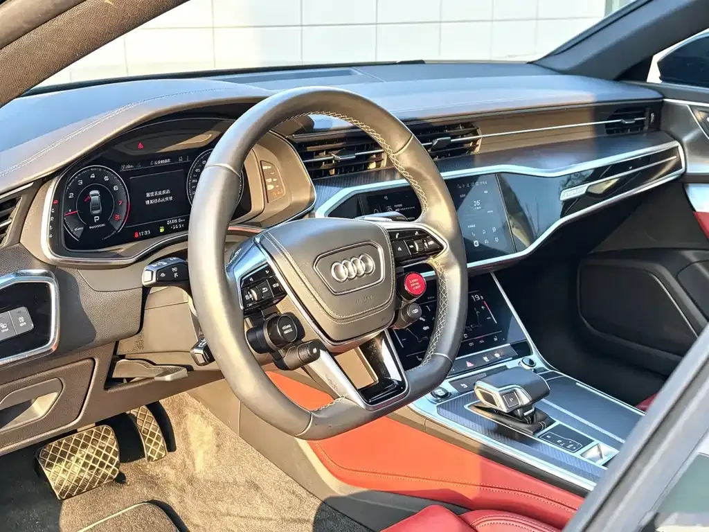 Audi A7L — фото 3