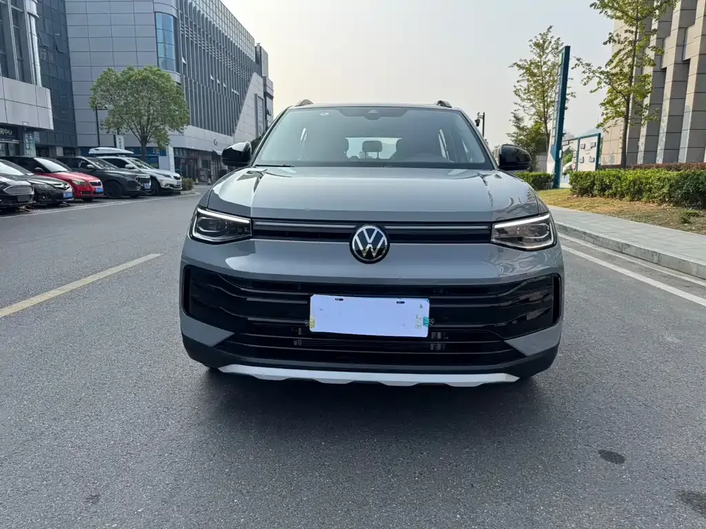 Volkswagen Tharu — фото 10