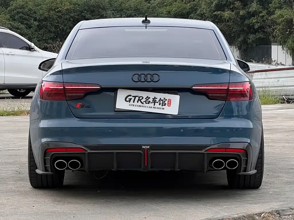 Audi S4 — фото 4