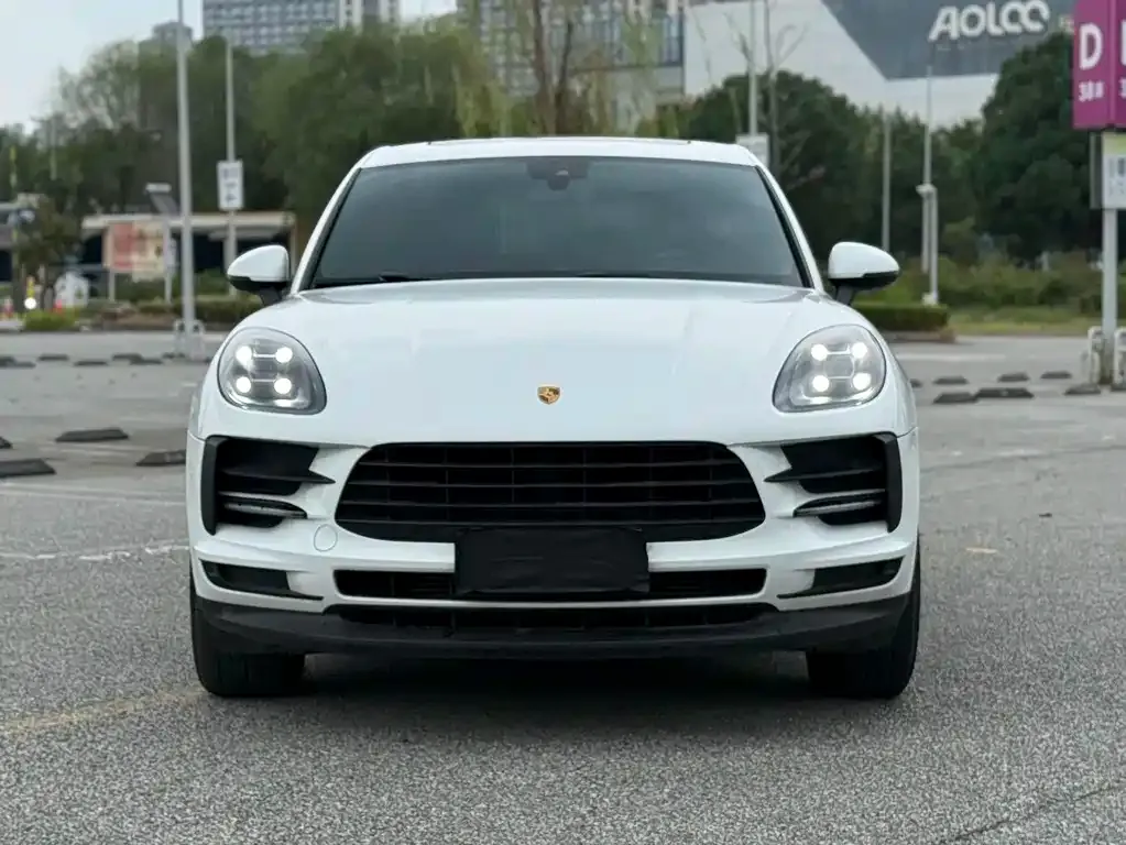 Porsche Macan — фото 3