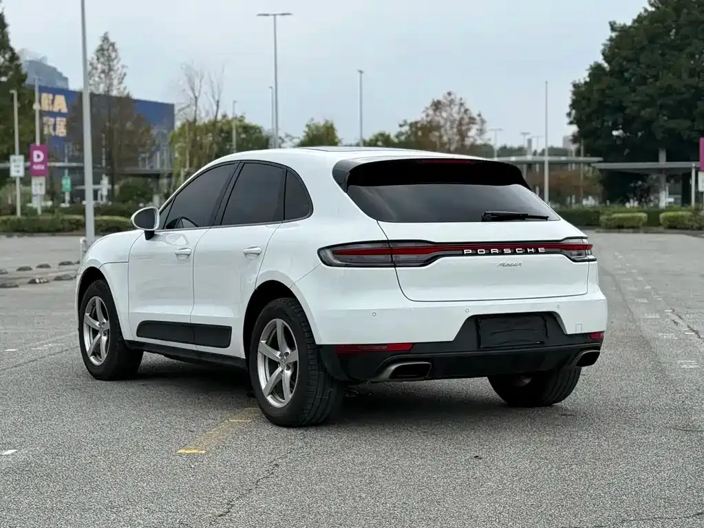 Porsche Macan — фото 8