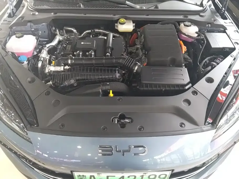BYD Seal 06 DM-i Touring — фото 10