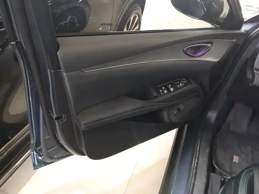 BYD Seal 06 DM-i Touring — фото 4