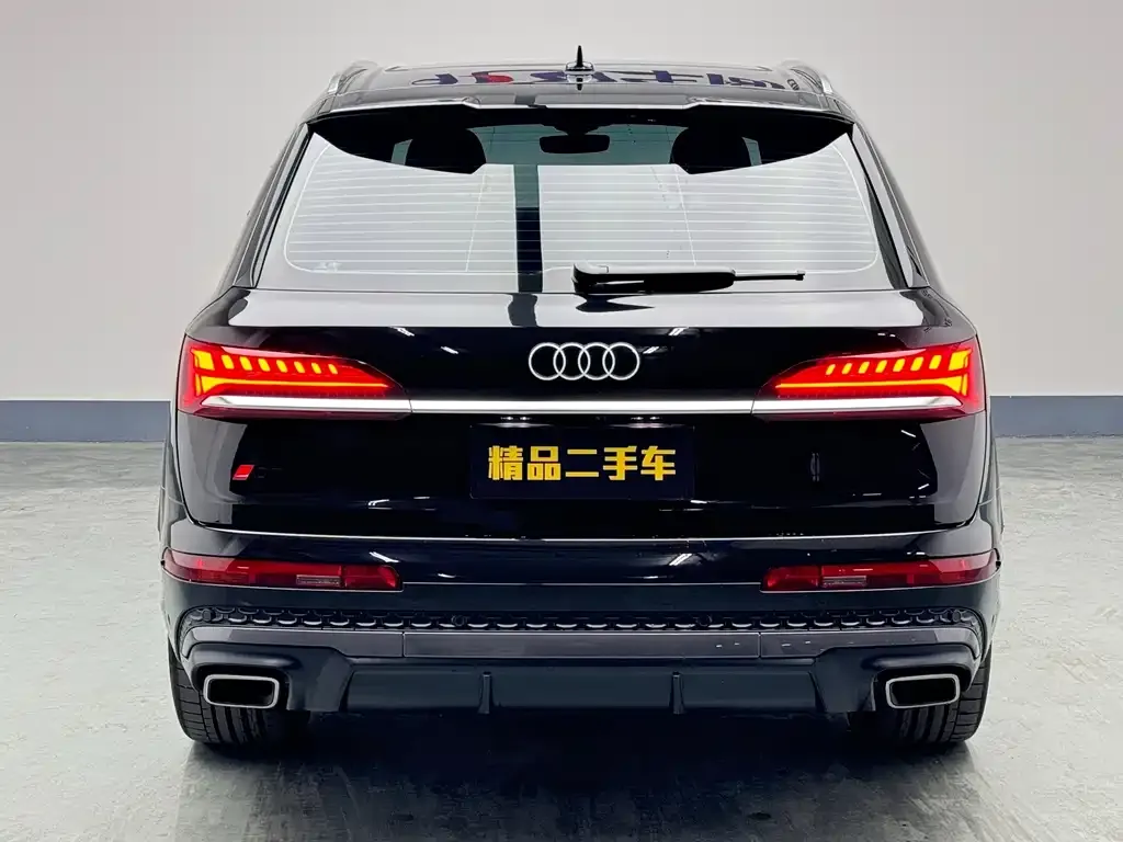 Audi Q7 — фото 3