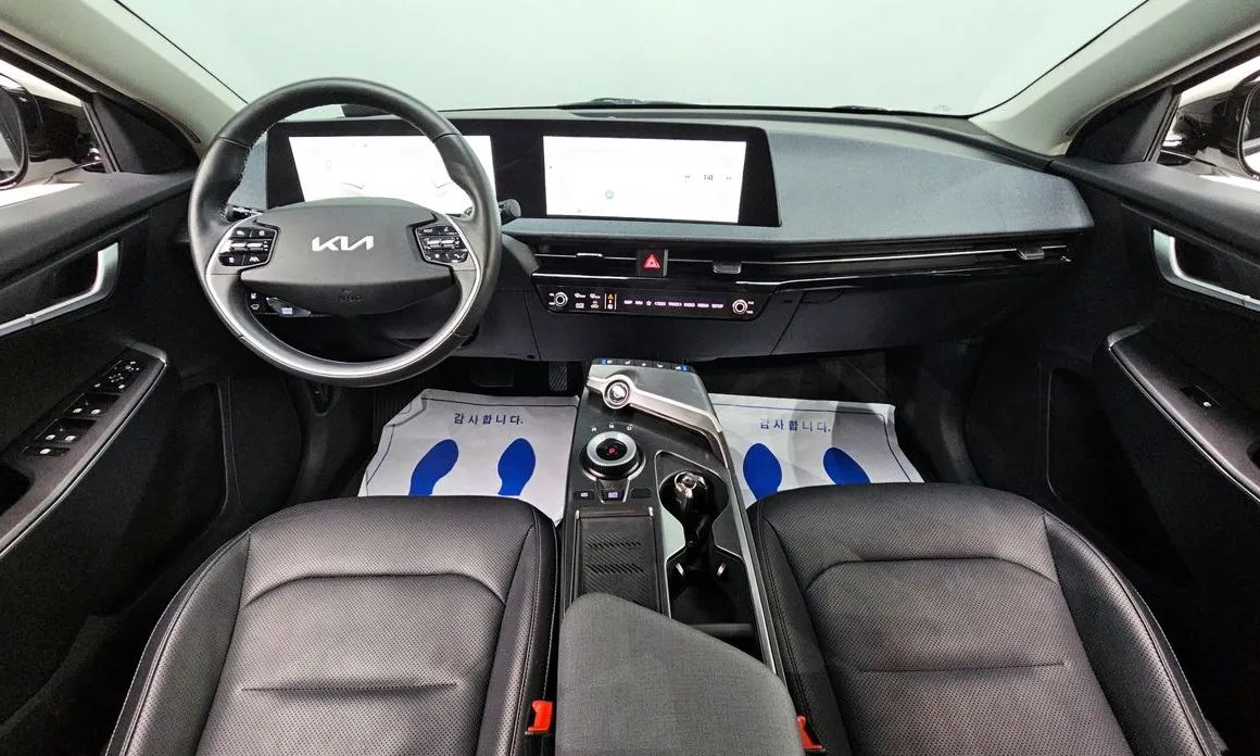 Kia EV6 — фото 10