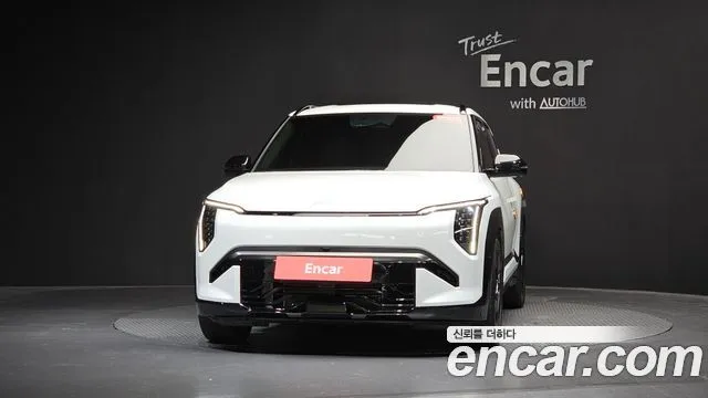 Kia EV3 — фото 2