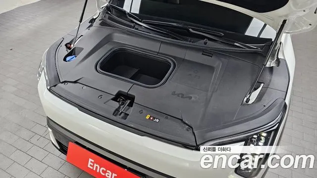 Kia EV3 — фото 10