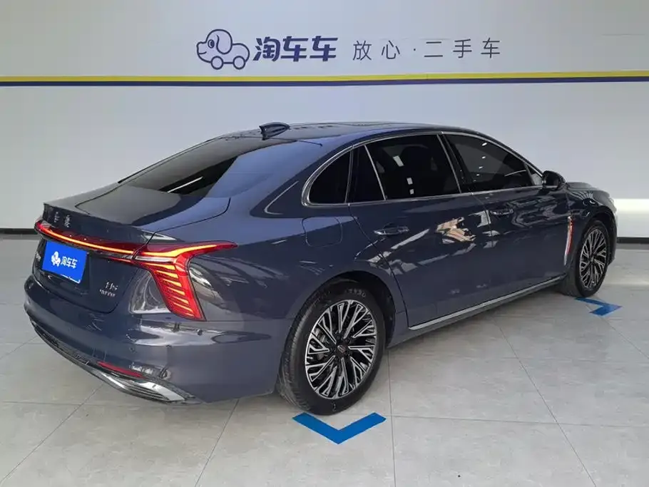 Hongqi H5 — фото 3