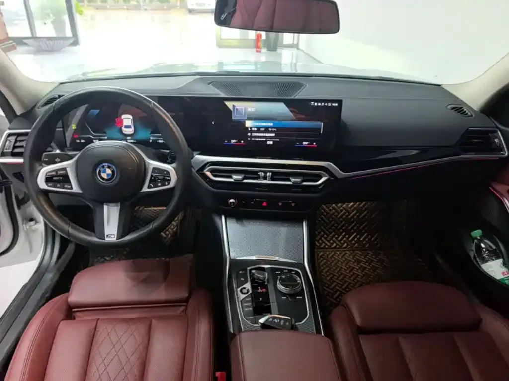 BMW i3 — фото 8