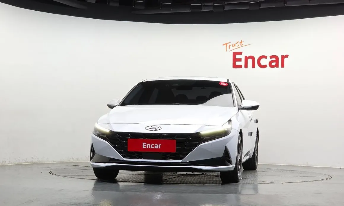 Hyundai AVANTE — фото 2