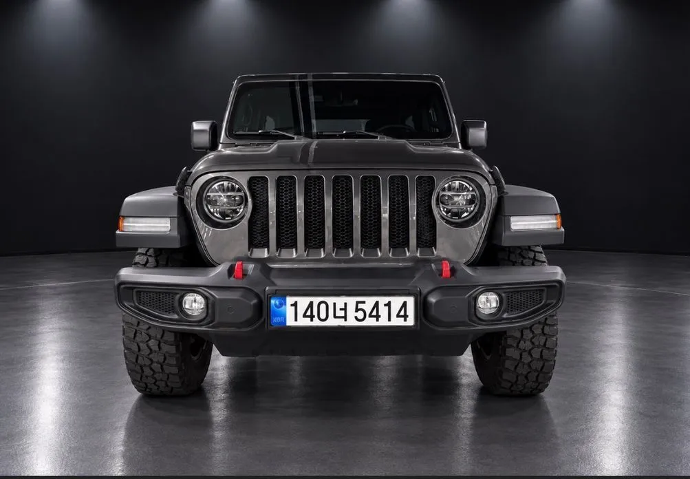 Jeep Wrangler — фото 1