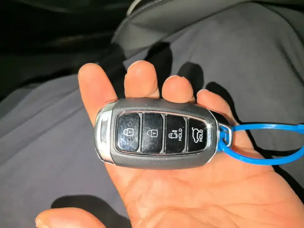 Hyundai Custo — фото 3
