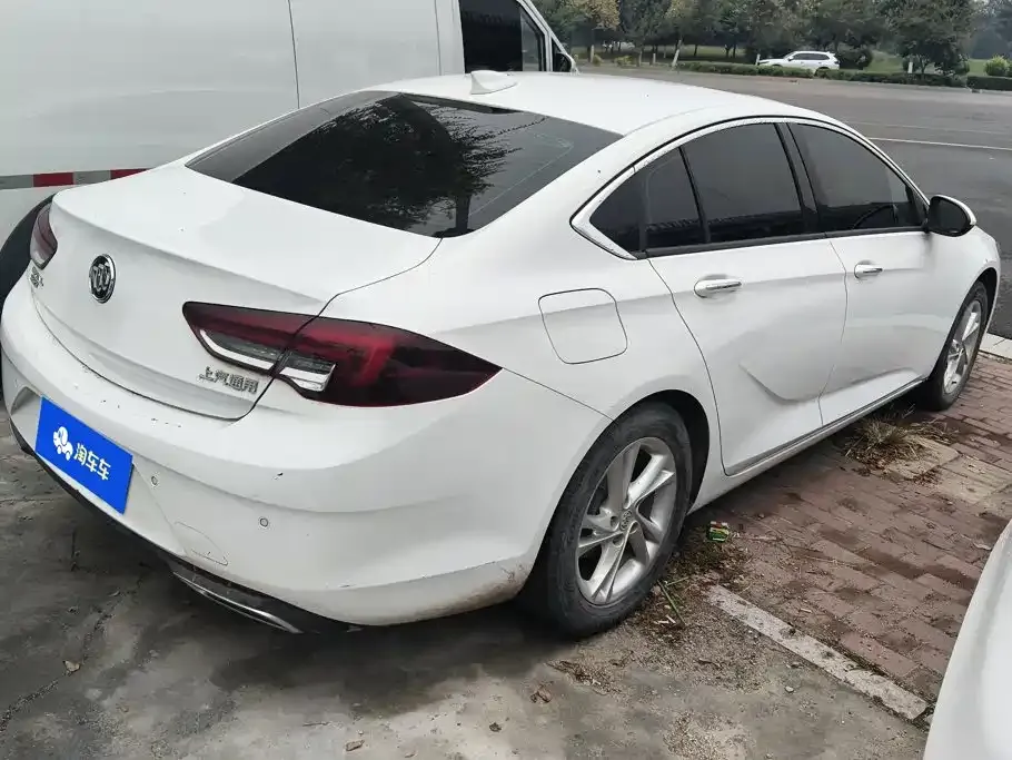 Buick Regal — фото 10