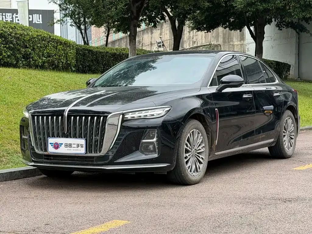 Hongqi H5 — фото 1
