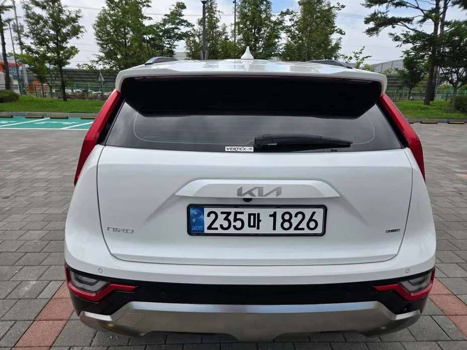 Kia Niro — фото 9
