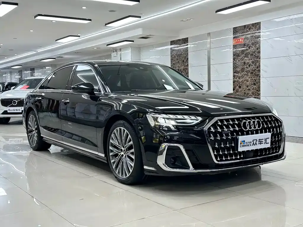 Audi A8 — фото 4