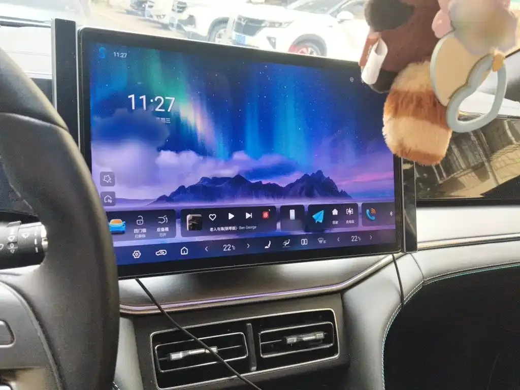 BYD L DM-i — фото 4
