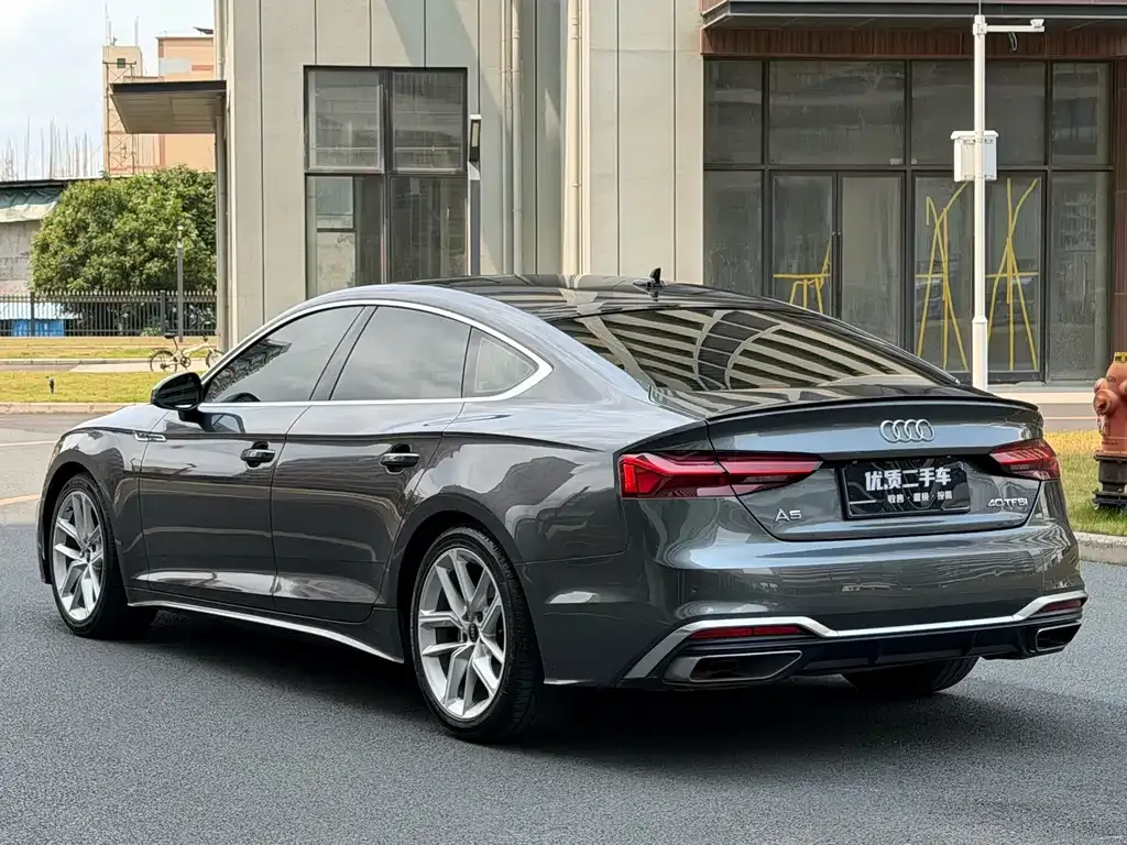 Audi A5 (Import) — фото 2