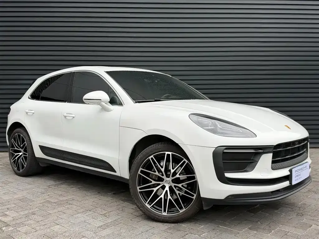 Porsche Macan — фото 10