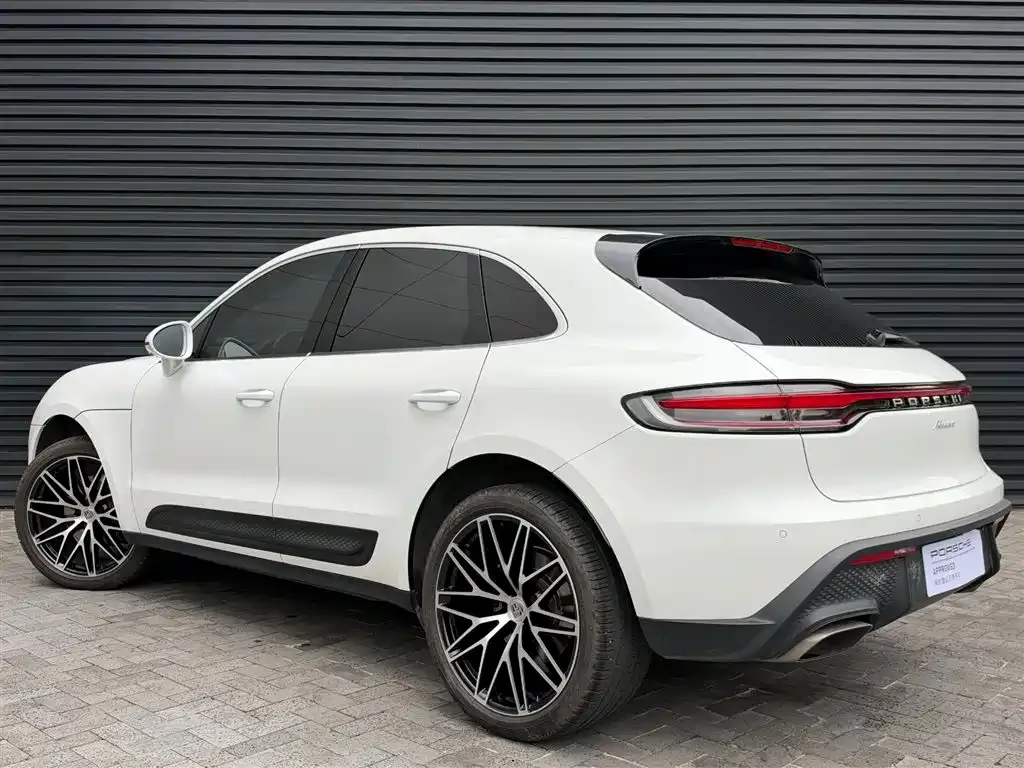 Porsche Macan — фото 6