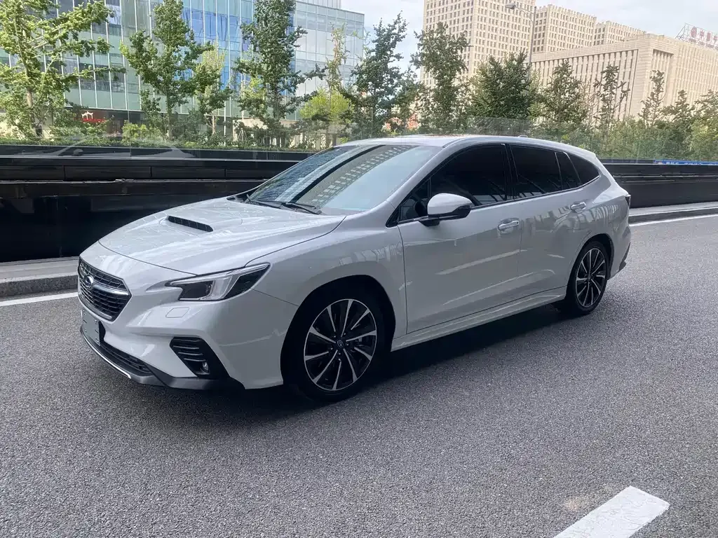 Subaru WRX — фото 1