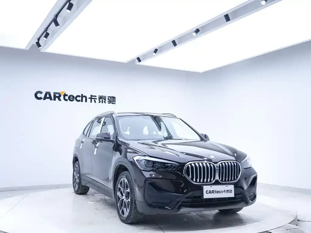 BMW X1 — фото 4