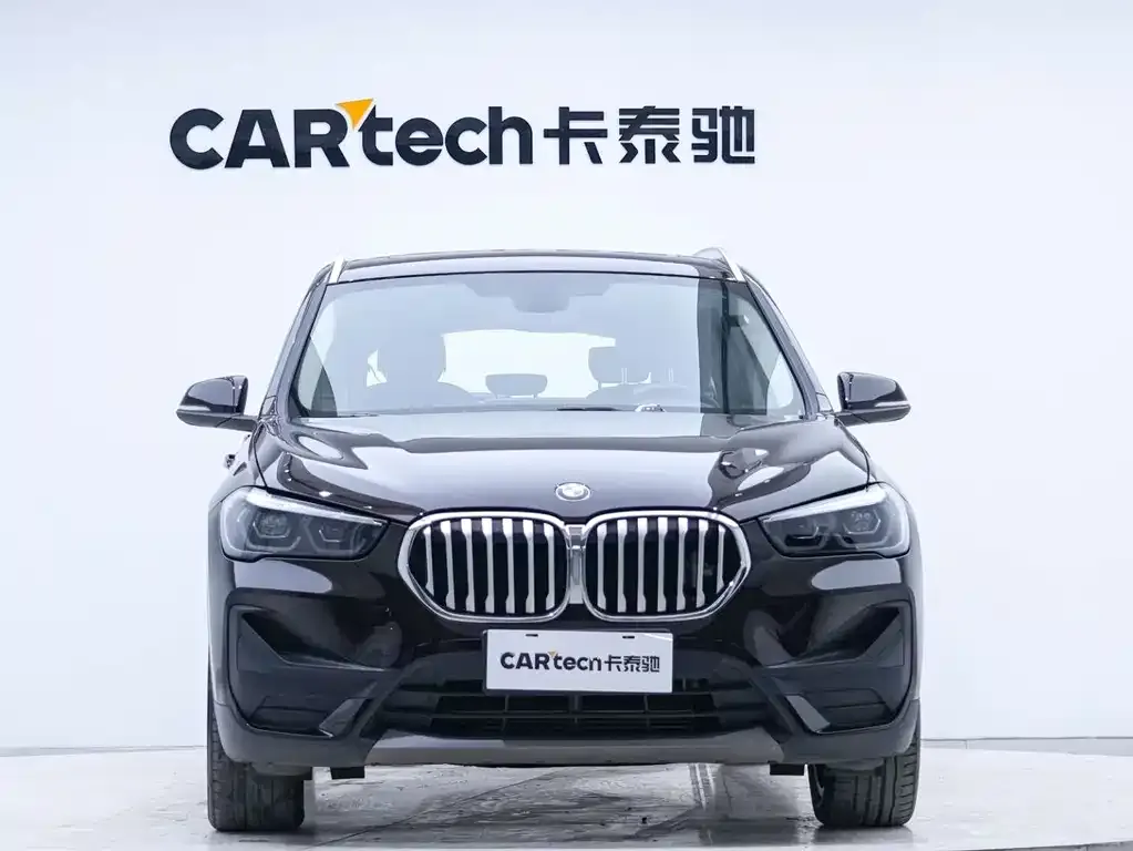 BMW X1 — фото 10