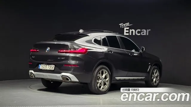 BMW X4 — фото 4
