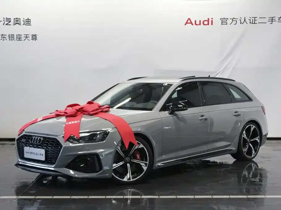 Audi RS 4 — фото 6