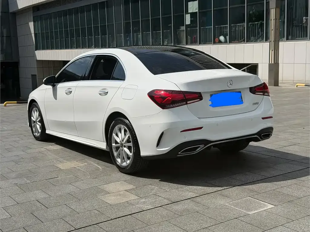 Mercedes-Benz A-Class — фото 10