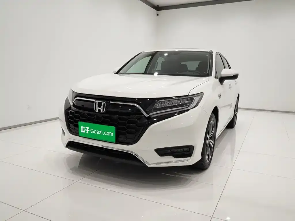 Honda UR-V — фото 1