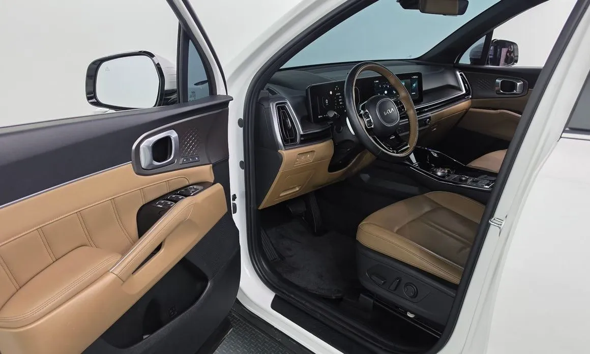 Kia Sorento — фото 8