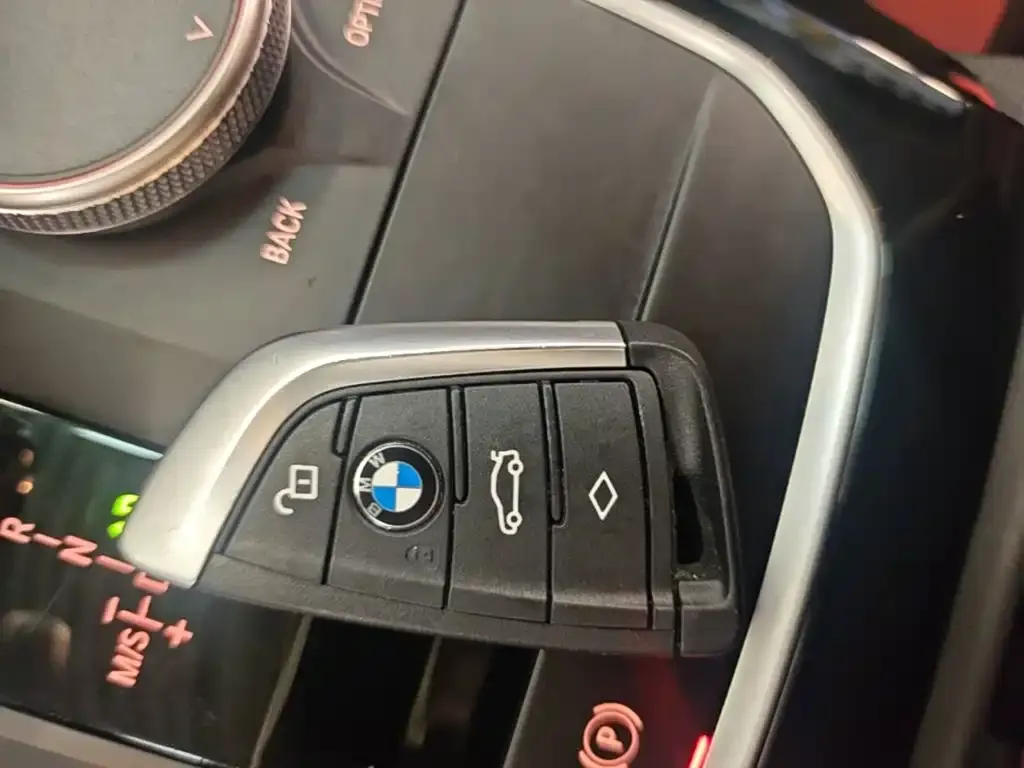 BMW X3 — фото 2