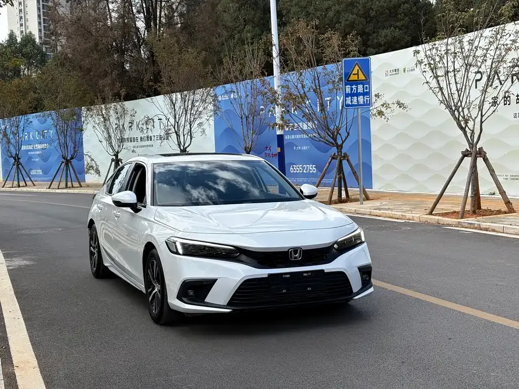 Honda Civic — фото 5