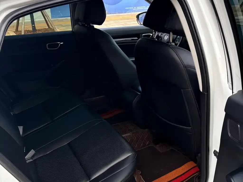 Honda Civic — фото 6