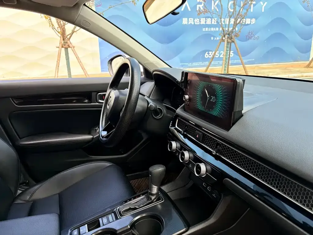 Honda Civic — фото 9
