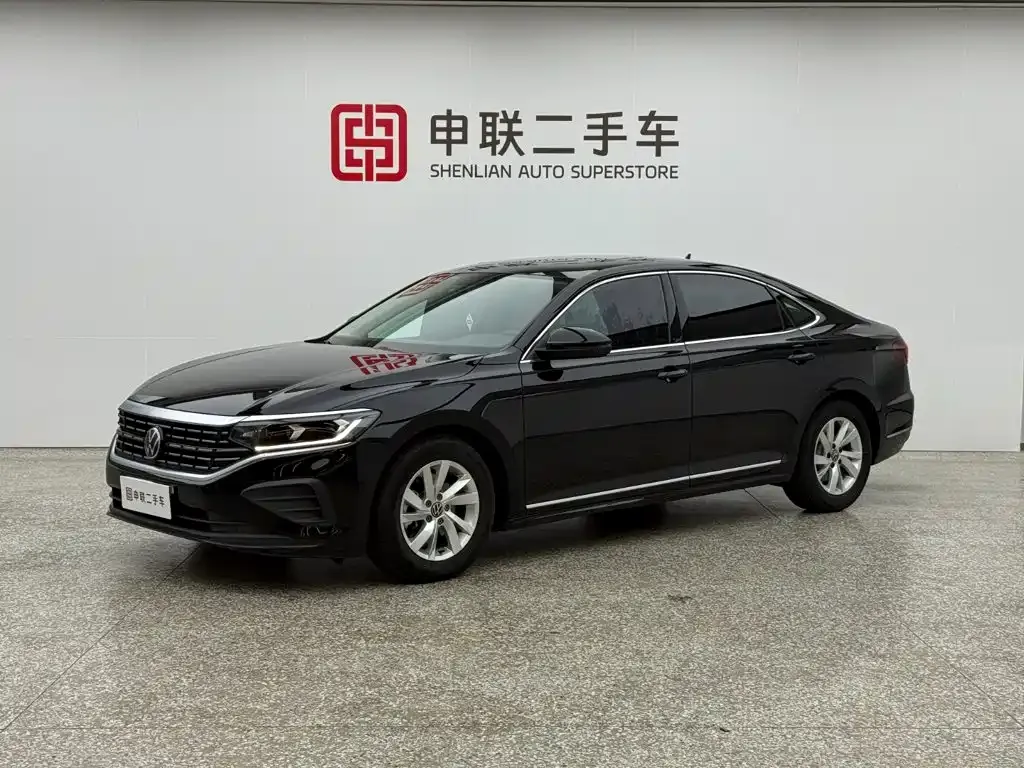 Volkswagen Passat — фото 1