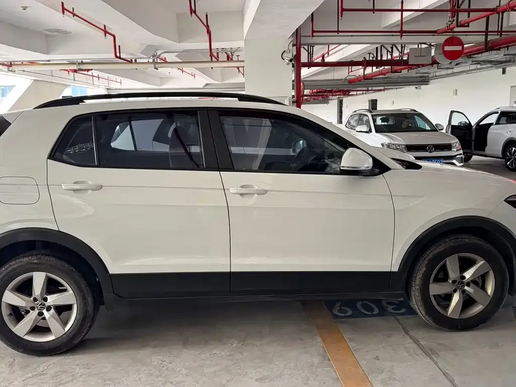 Volkswagen T-Cross — фото 7