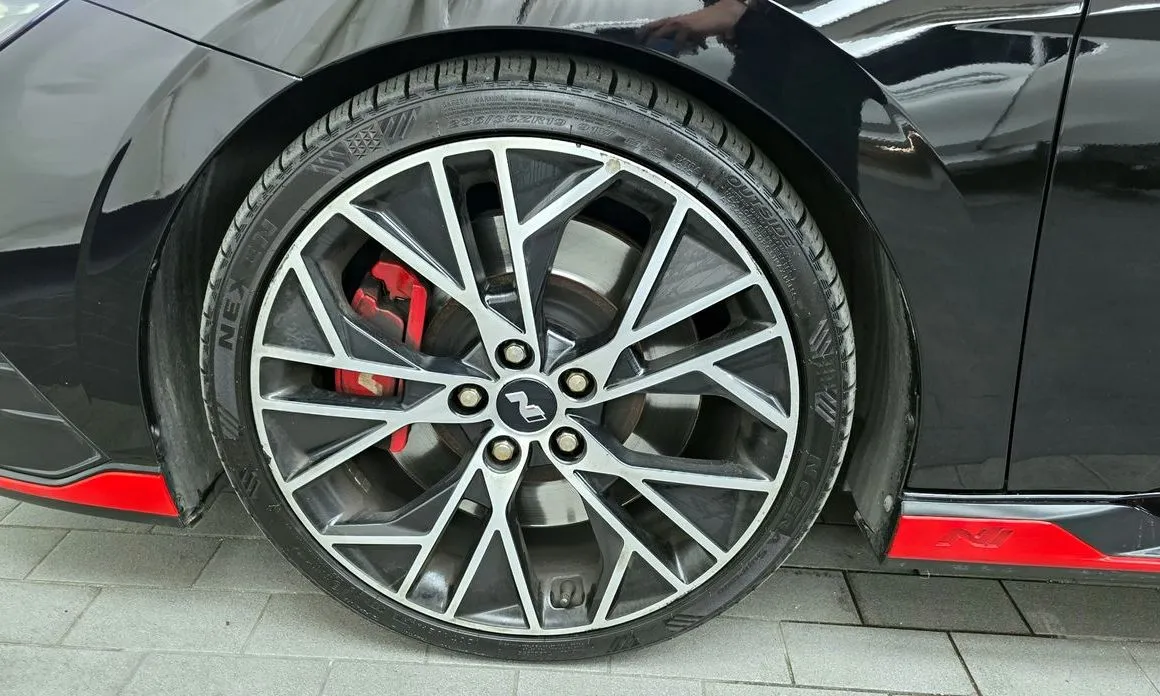 Hyundai AVANTE — фото 9